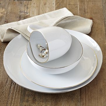 dinner-plate-with-silver-rim